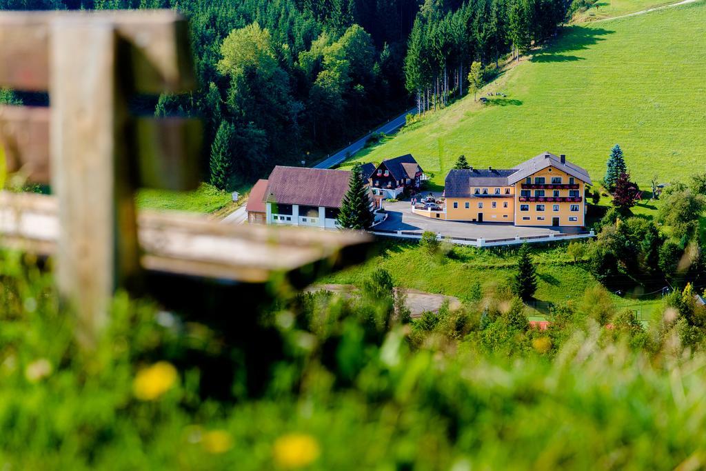 Gasthof Landhotel Hubmann Kleinlobming Exterior foto